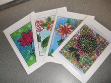Load image into Gallery viewer, PACK OF 4 PRINTED CARDS - Flowers