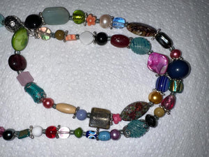 Handmade Bespoke Multicoloured Chunky Beaded Necklace (5)